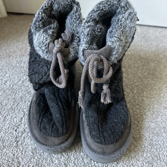 Skechers Gray Sweater Pull On Boots Women’s Size 6 - Picture 4 of 10